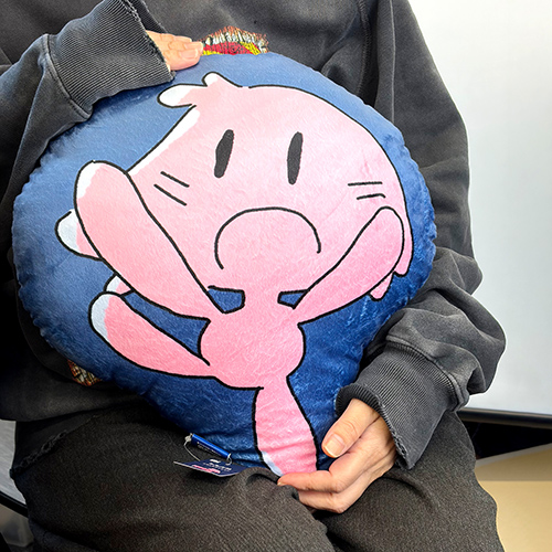 「ちっちゃな私」クッション