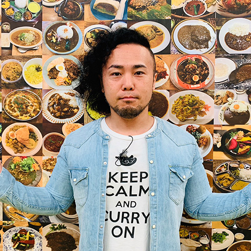 カレーおじさん＼(^o^)／(AKINO LEE)