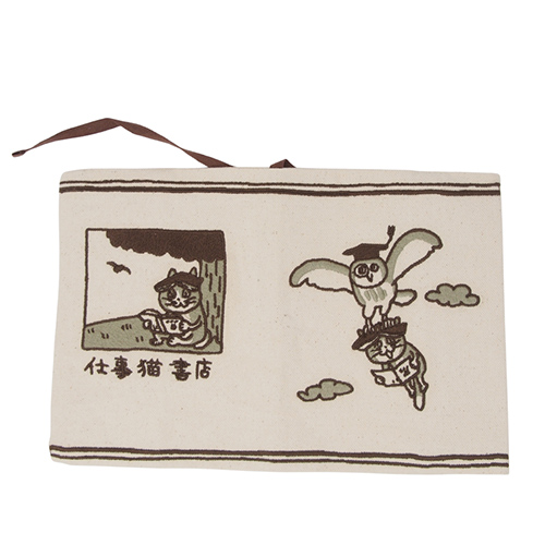 仕事猫刺繍ブックカバー